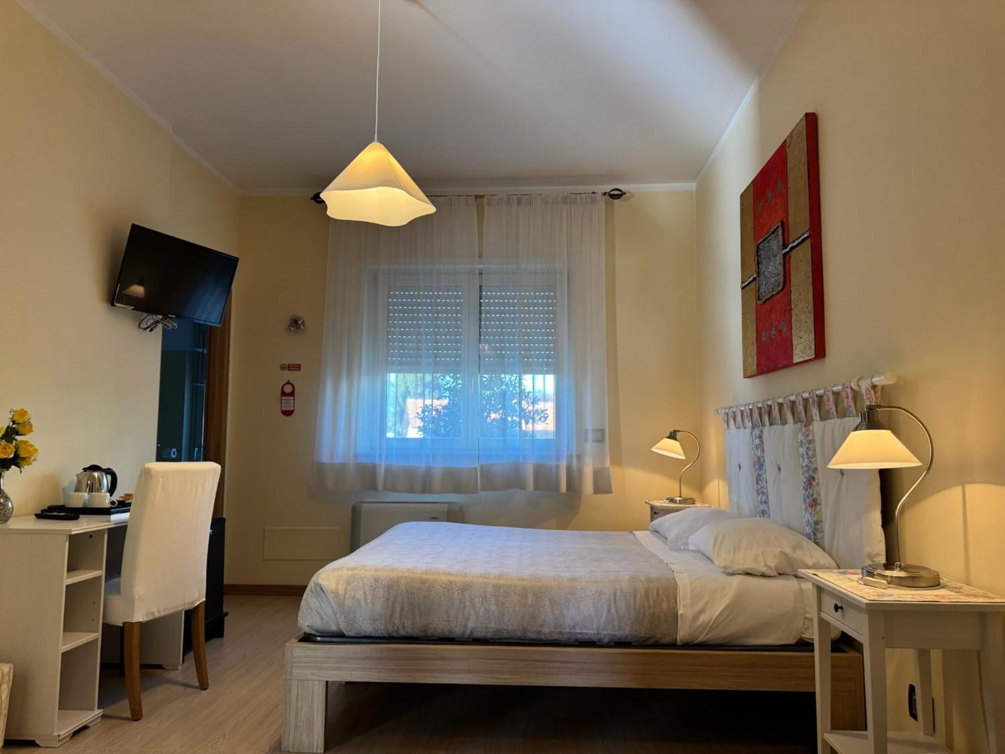 B&B Eremes Cuneo Exterior photo